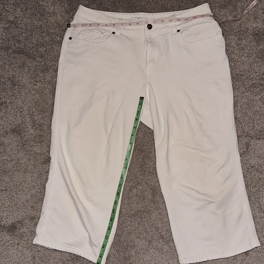 Coldwater Creek Cropped Jeans!